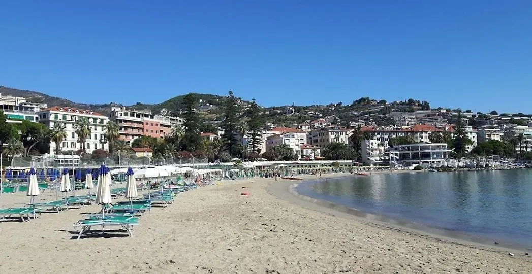 Matteotti Appartement San Remo 0*,  Italië
