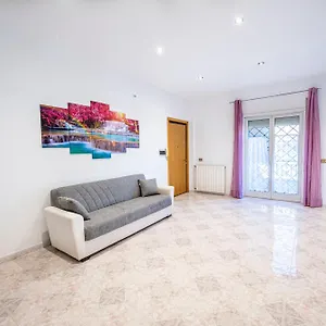 Casa Fontanini , Roma Italia
